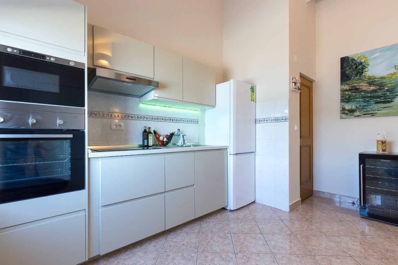 Apartments Tamaris Cizici Exterior photo